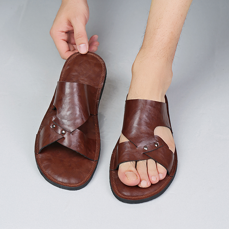 Flip Flop Leather Men - 手作り革スリッパ男性ビーチ夏ウォーキングシューズスリップオンライト男性フラットフリップフロップ屋外ハーフドラッグビッグサイズ 37-50