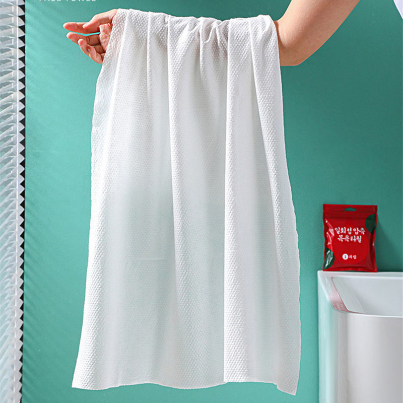 Beach Towel Large - 使い捨てのバスタオル。60x110cmの大きめサイズで、厚手で圧縮されており、ハイキング、キャンプ、ビーチ、水泳など、さまざまな用途に適しています。