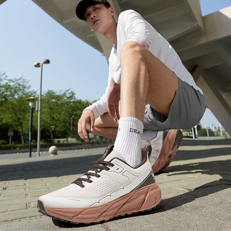 GODLEN CAMEL スポーツランニングシューズ。レディ - New Balance Shoes 9060 のレビューと価格